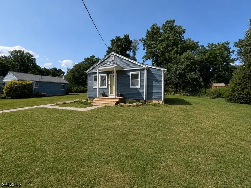 6 Maple Ln, Hampton, NJ 08827 - #2