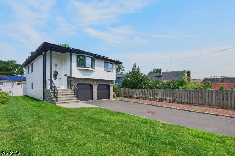 202 Tuttle St, Dunellen, NJ 08812 - #2