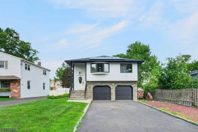 202 Tuttle St, Dunellen, NJ 08812 - #3