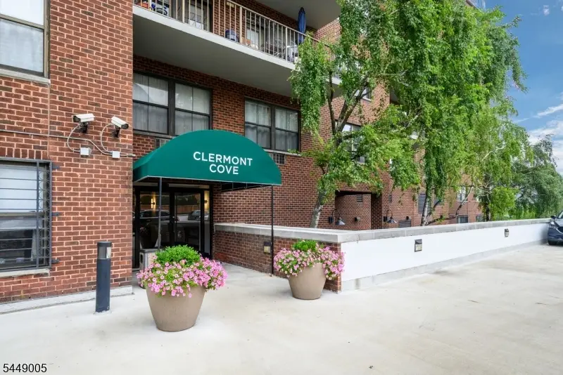 1 Greene St #809, Jersey City, NJ 07302 - #2