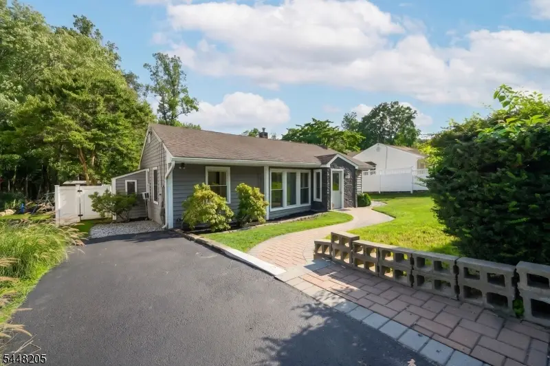 19 Apache Trl, White Meadow Lake, NJ 07866 - #3