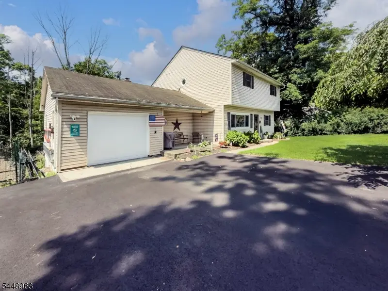 427 Mount Hermon Rd, Mount Hermon, NJ 07825 - #2