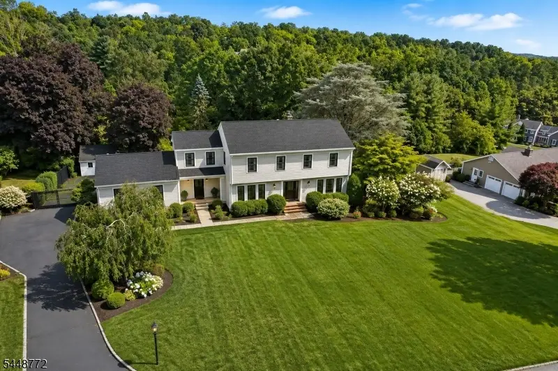 8 Patriot Rd, Peapack And Gladstone, NJ 07934 - #3