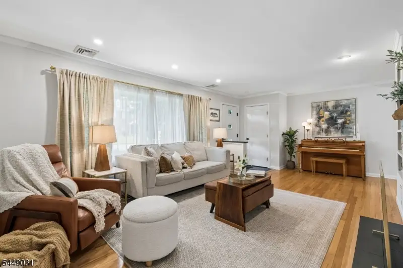 75 Birchwood Knls, Lawrence, NJ 08648 - #2