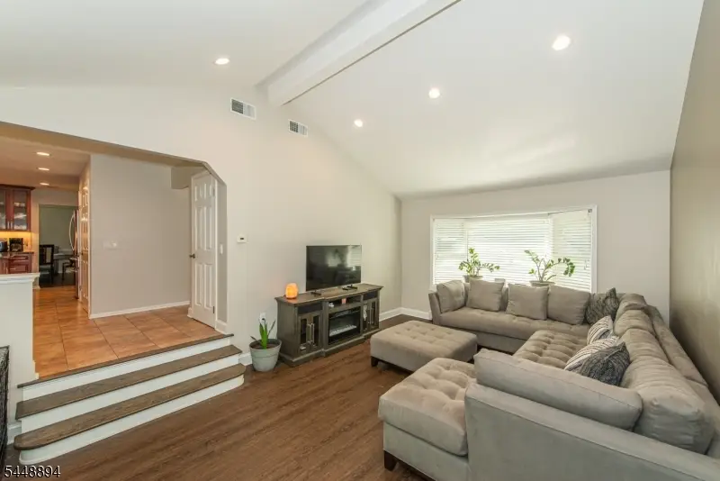 6 Patty Ln, Randolph, NJ 07869 - #3