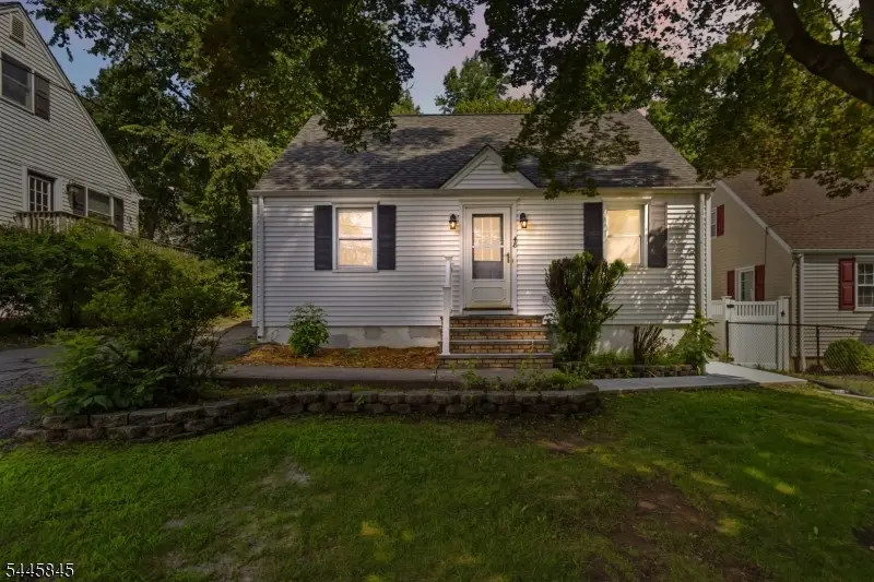 48 Malapardis Rd, Morris Plains, NJ 07950 - #2