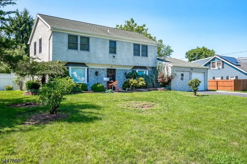 20 Tamarack Rd, Franklin, NJ 08873 - #3