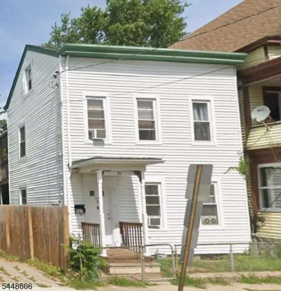 167 Liberty St, Paterson City, NJ 07522