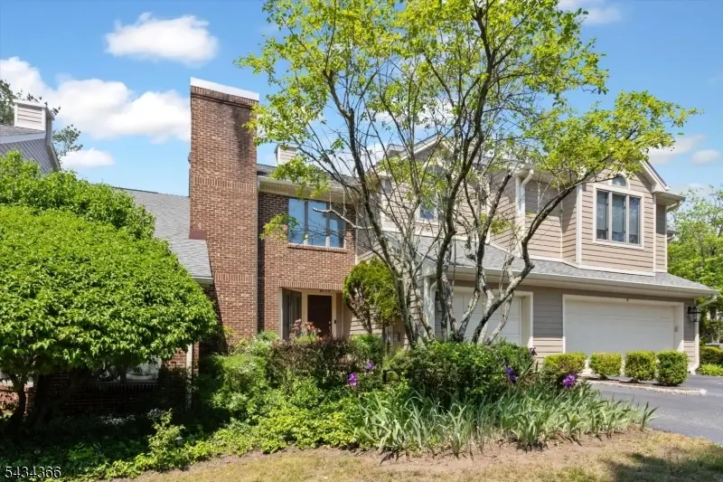 7 Lenox Ct, Montville, NJ 07045 - #2