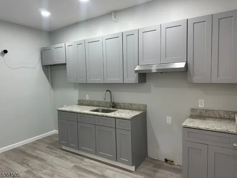 676 E 24th St, Paterson, NJ 07504 - #3
