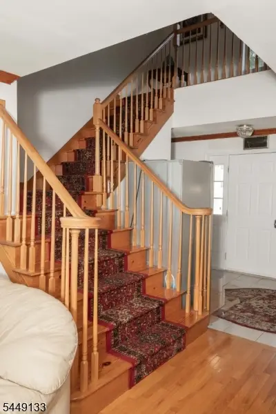 40 Oaktree Ln, Bloomfield, NJ 07003 - #3
