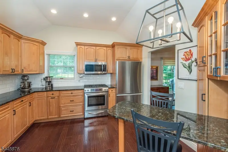 18 Century Ct, Montville, NJ 07045 - #2