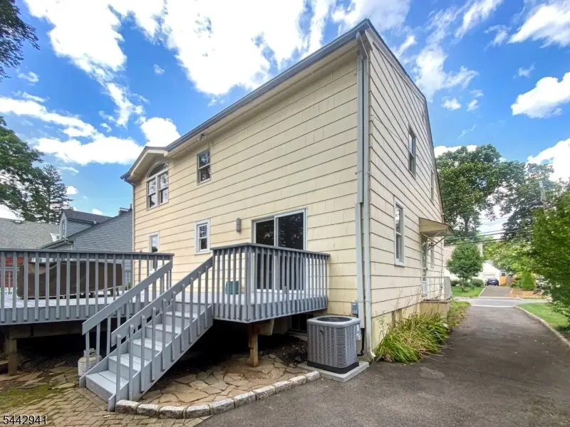 121 Columbia Ave, Cranford, NJ 07016 - #2