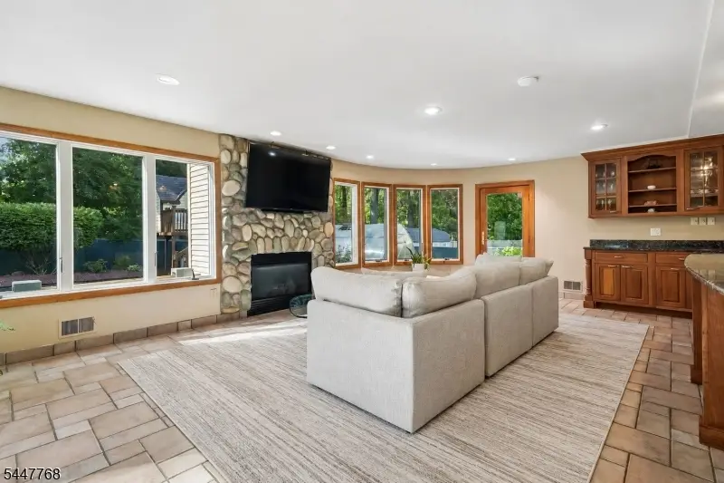 328 Hillside Ave, Livingston, NJ 07039 - #2