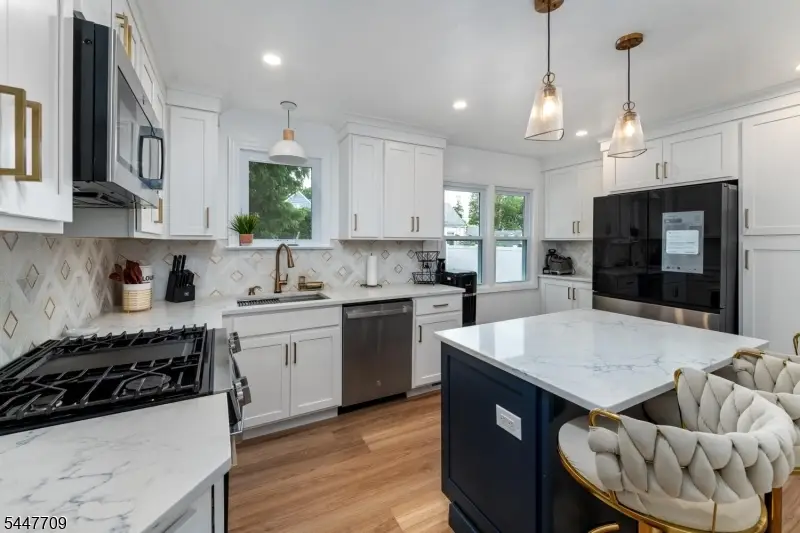 139 Hoover Ave, Bloomfield, NJ 07003 - #2