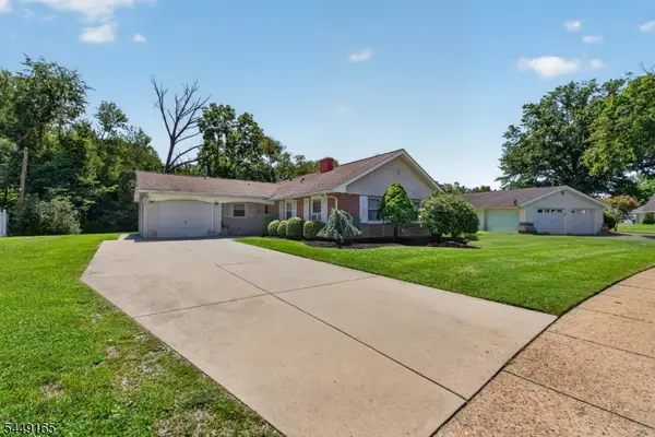 6 Meadowbrook Pl, Willingboro Twp., NJ 08046