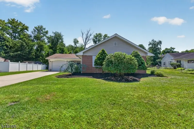 6 Meadowbrook Pl, Willingboro, NJ 08046 - #2