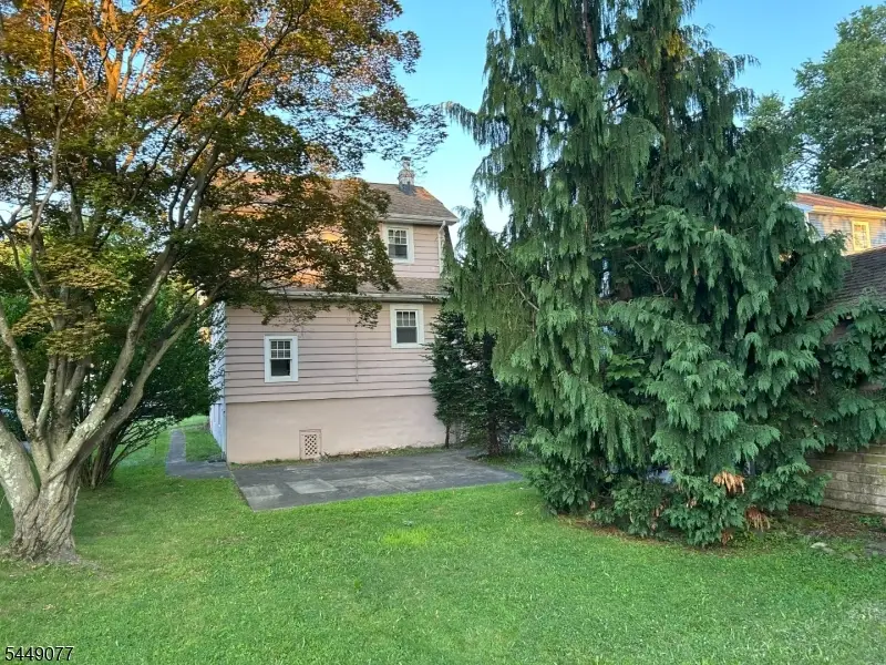 32 Hamilton Rd, Verona, NJ 07044 - #3