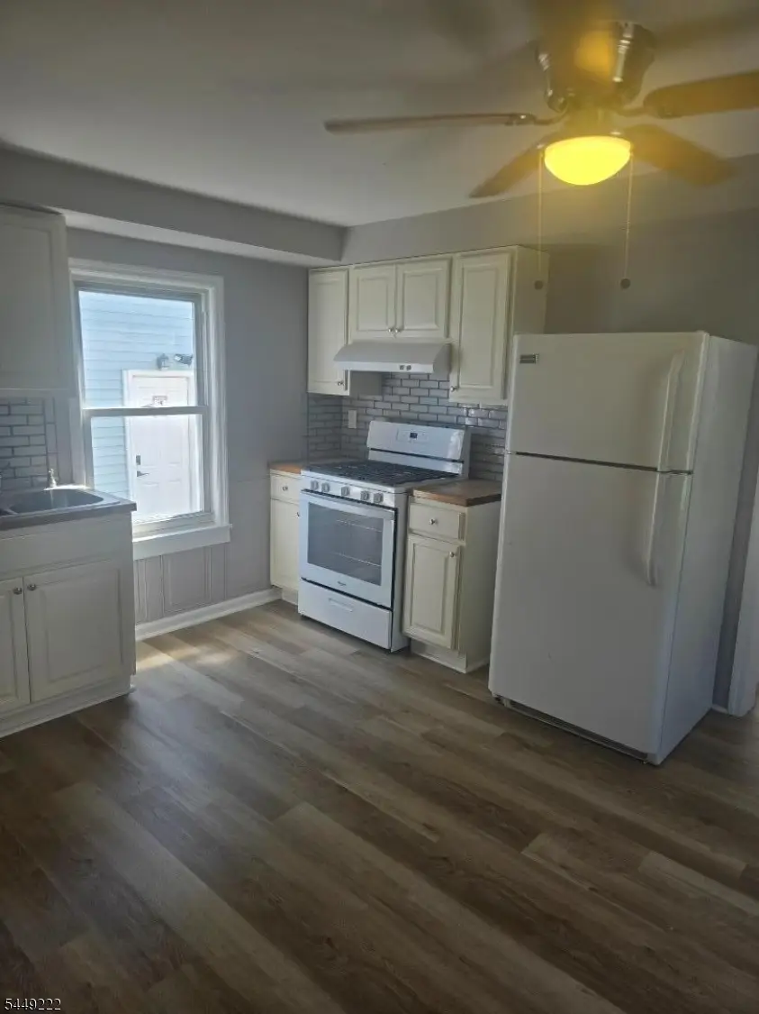 813 George St, Plainfield, NJ 07062 - #3