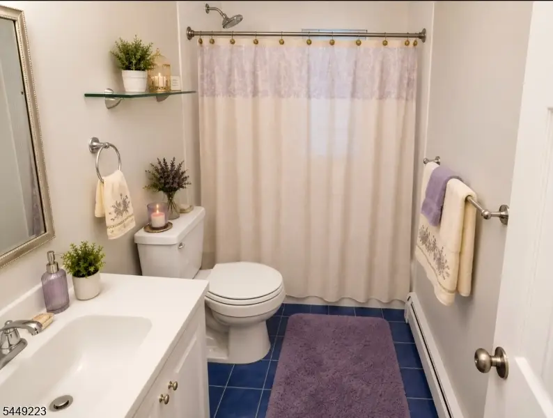 605 Grove St #E4, Clifton, NJ 07013 - #3