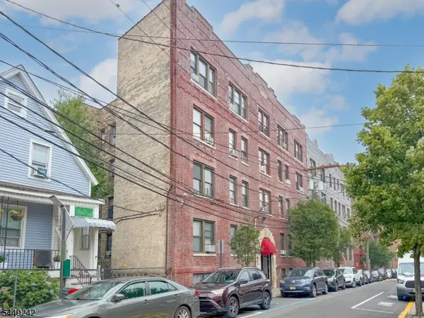 523-25 34th St #D1, Union City, NJ 07087