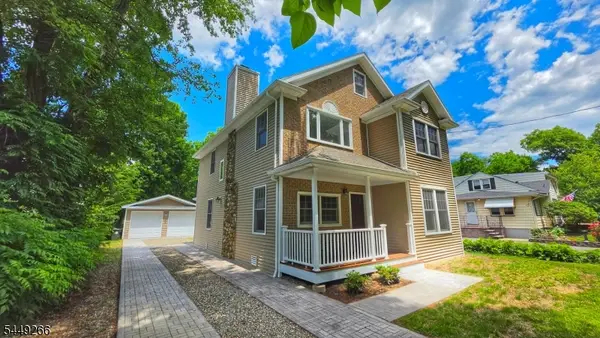 27 Forest Rd, Mount Olive Twp., NJ 07843