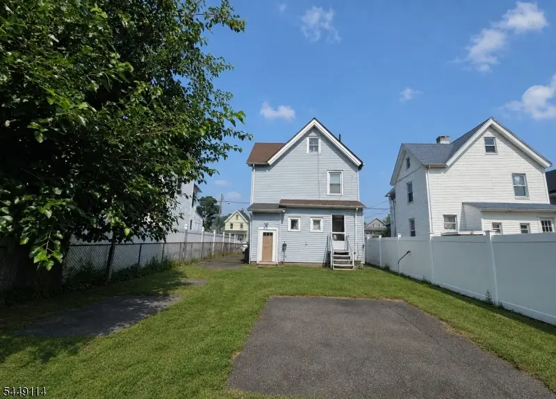 671 W 3rd St, Plainfield, NJ 07060 - #3