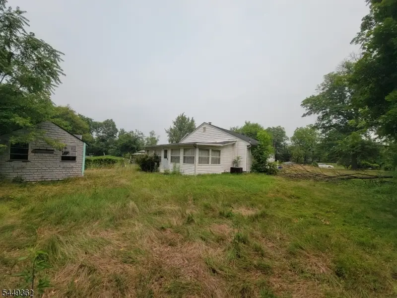 592 Equator Ave, Franklin, NJ 08873 - #2