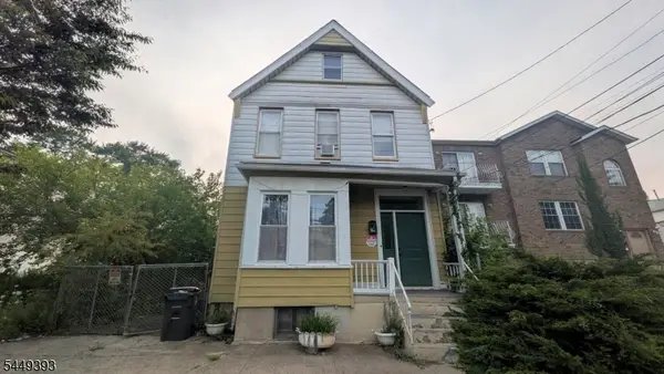 277 S 9th St, Newark City, NJ 07103