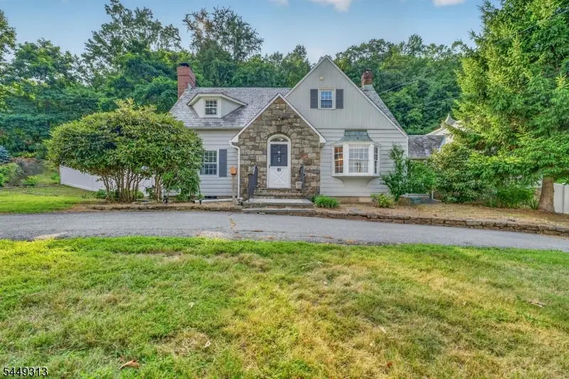 85 Ann St, Dover, NJ 07801 - #1