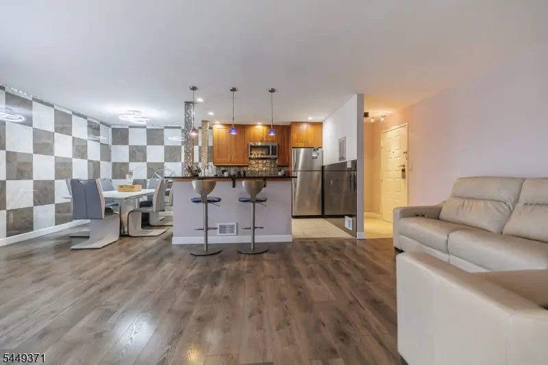 1190 W St Gorge Ave C-31 #C31, Linden, NJ 07036 - #3