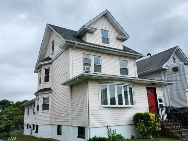33 Livingston Ave #2, Lyndhurst Twp., NJ 07071