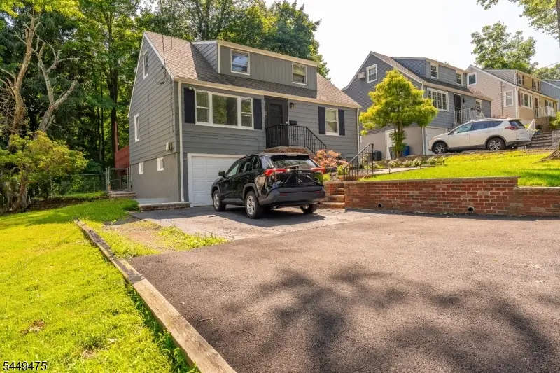 44 Sunnyside Rd, Pleasantdale, NJ 07052 - #2