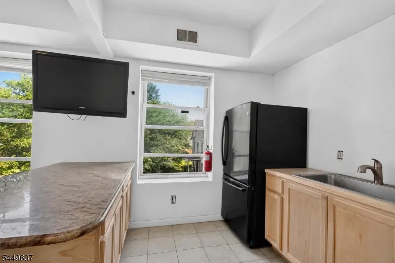 133 N Maple Ave #303, East Orange, NJ 07017 - #3