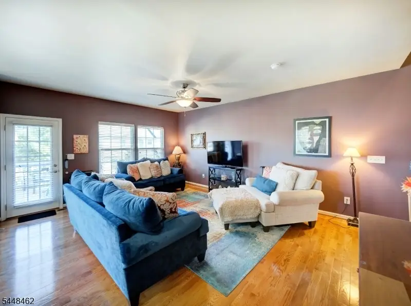50 Washington Square Cir, Washington, NJ 07882 - #3