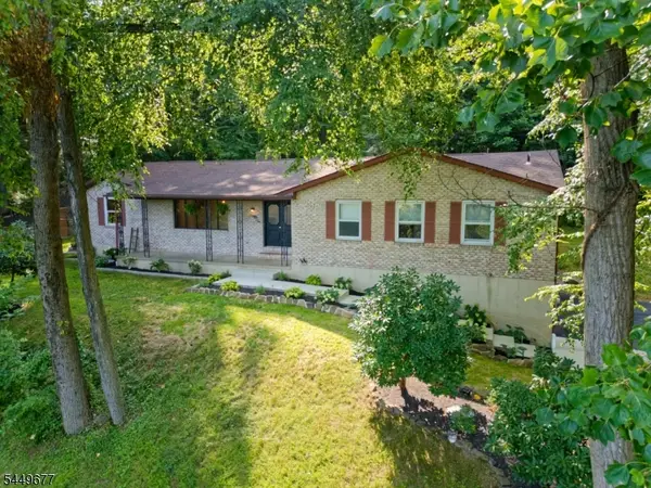 56 Wester Rd, Harmony Twp., NJ 08865