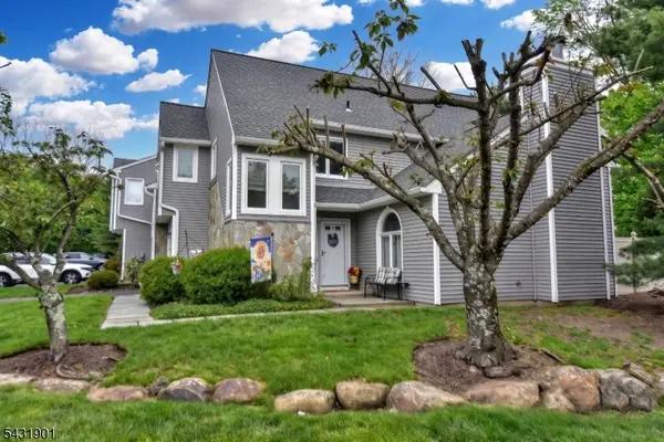 9 Braemar Dr, Rockaway Twp., NJ 07866