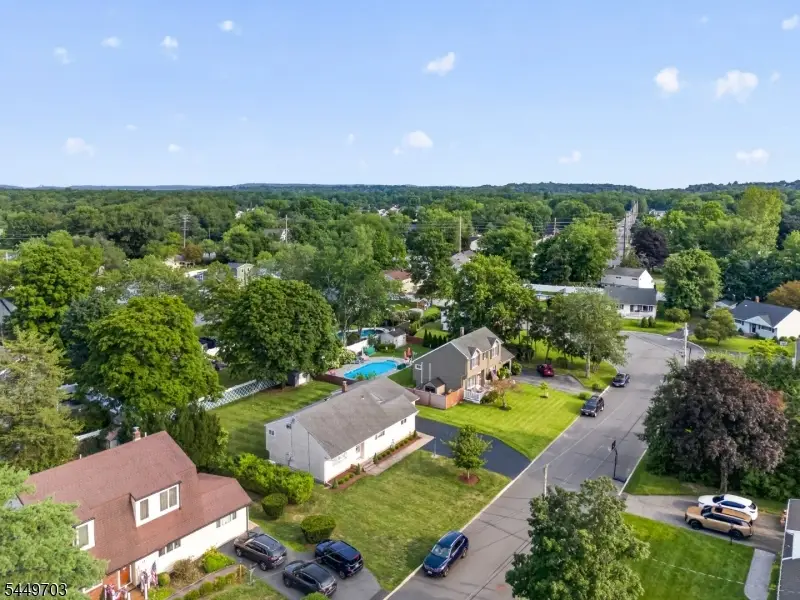 10 Frances Rd, Lincoln Park, NJ 07035 - #3