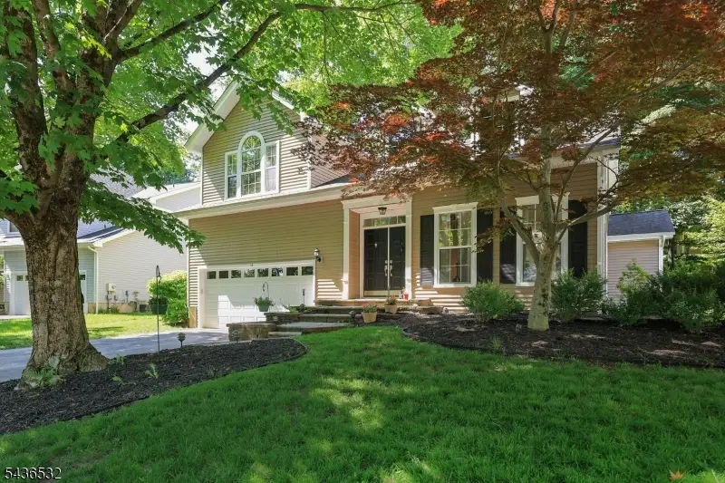 48 Huntington Rd, The Hills, NJ 07920 - #1