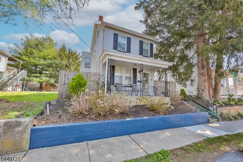 389 Grant St, Phillipsburg, NJ 08865 - #1