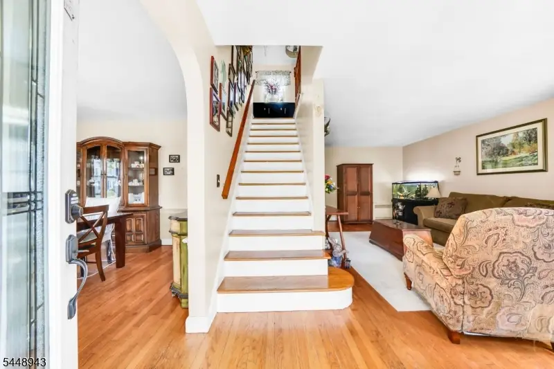 473 Whitewood Rd, Union, NJ 07083 - #3
