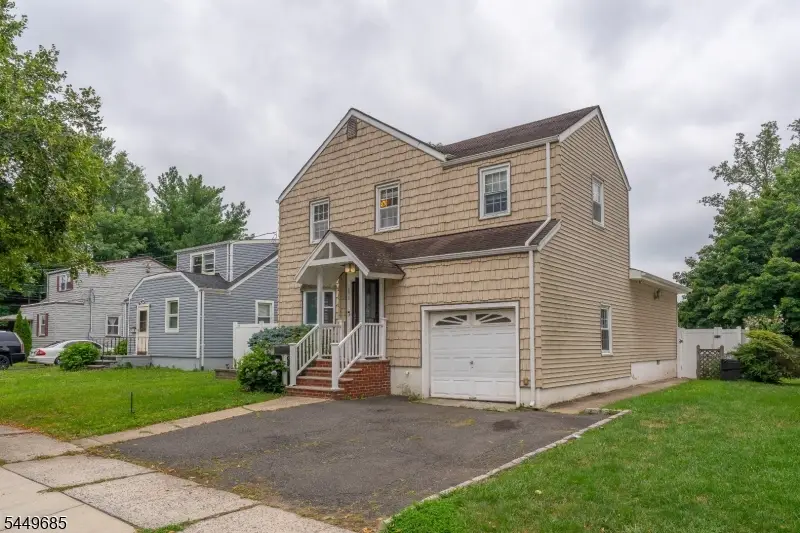 896 Maurice Ave, Rahway, NJ 07065 - #2