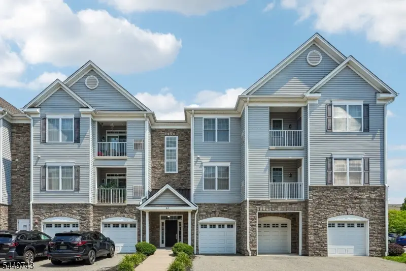 43 Elston Ct, Haskell, NJ 07420 - #1