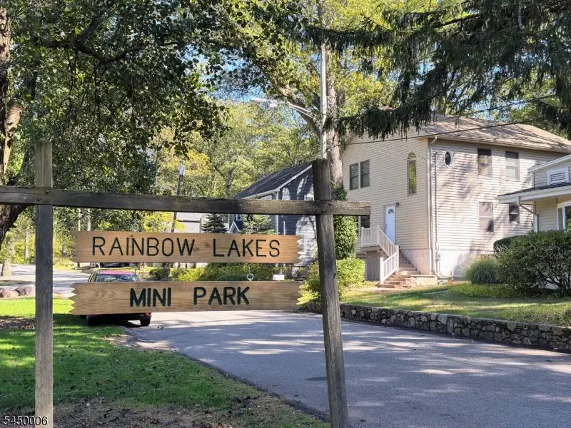 35 Oakdale Rd, Rainbow Lakes, NJ 07834 - #3