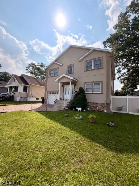 33 Livingston Ave, Woodbridge Twp., NJ 07001