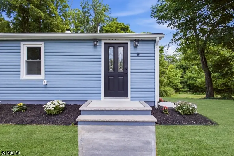 48 Petersburg Rd, Independence, NJ 07840 - #2