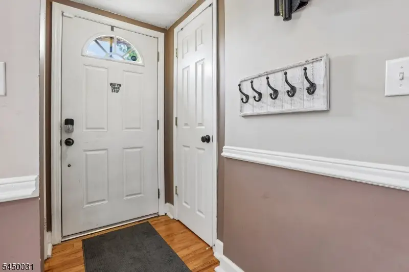 11 Taggart Way, Saddle Brook, NJ 07663 - #2