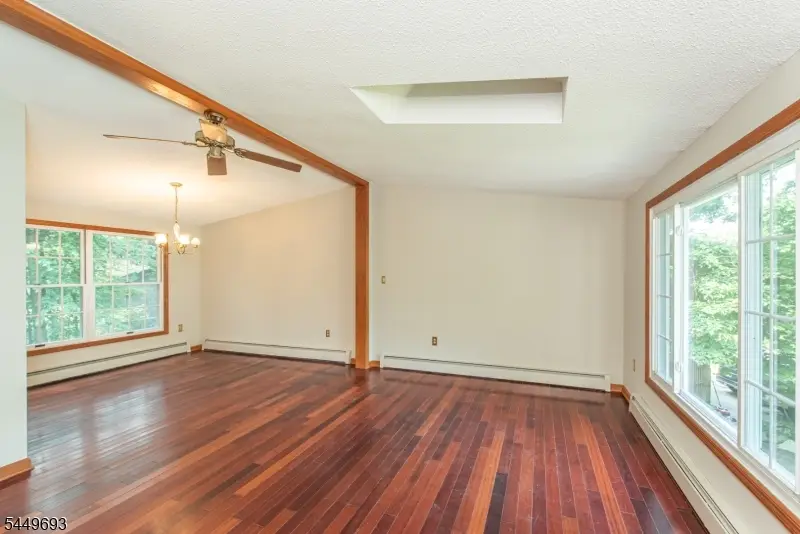 148 Papscoe Rd, Upper Greenwood Lake, NJ 07480 - #3