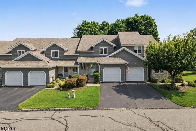 30 Sundance Ter, Hardyston, NJ 07419 - #2