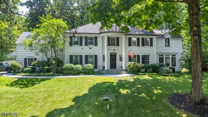 33 Hunter Dr, Harding, NJ 07976 - #1